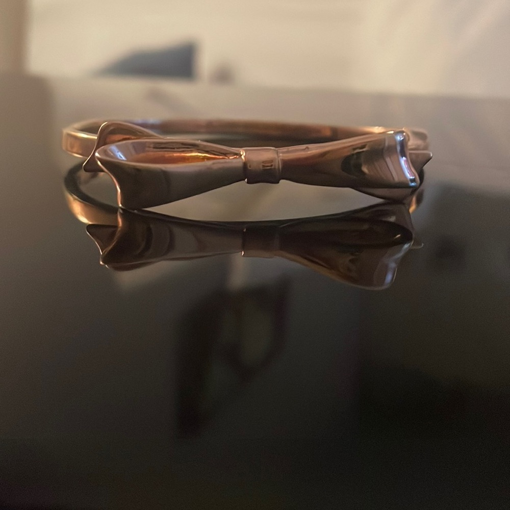 Kate Spade Love Notes Bow Hinged Bangle Bracelet Rose Gold
